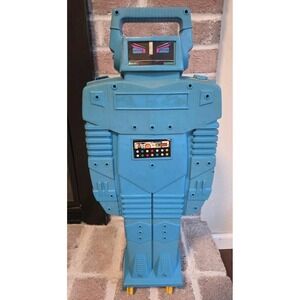 Vintage Mego Micronauts Karrio Robot Action Figure Accessory Case 24in Tall Toy